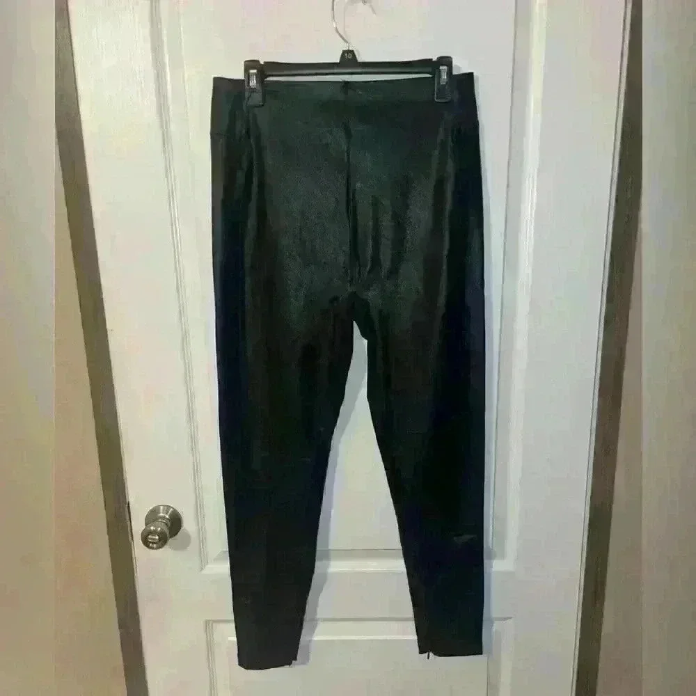 NWT Honey Love black vegan leather leggings‎ size 1x